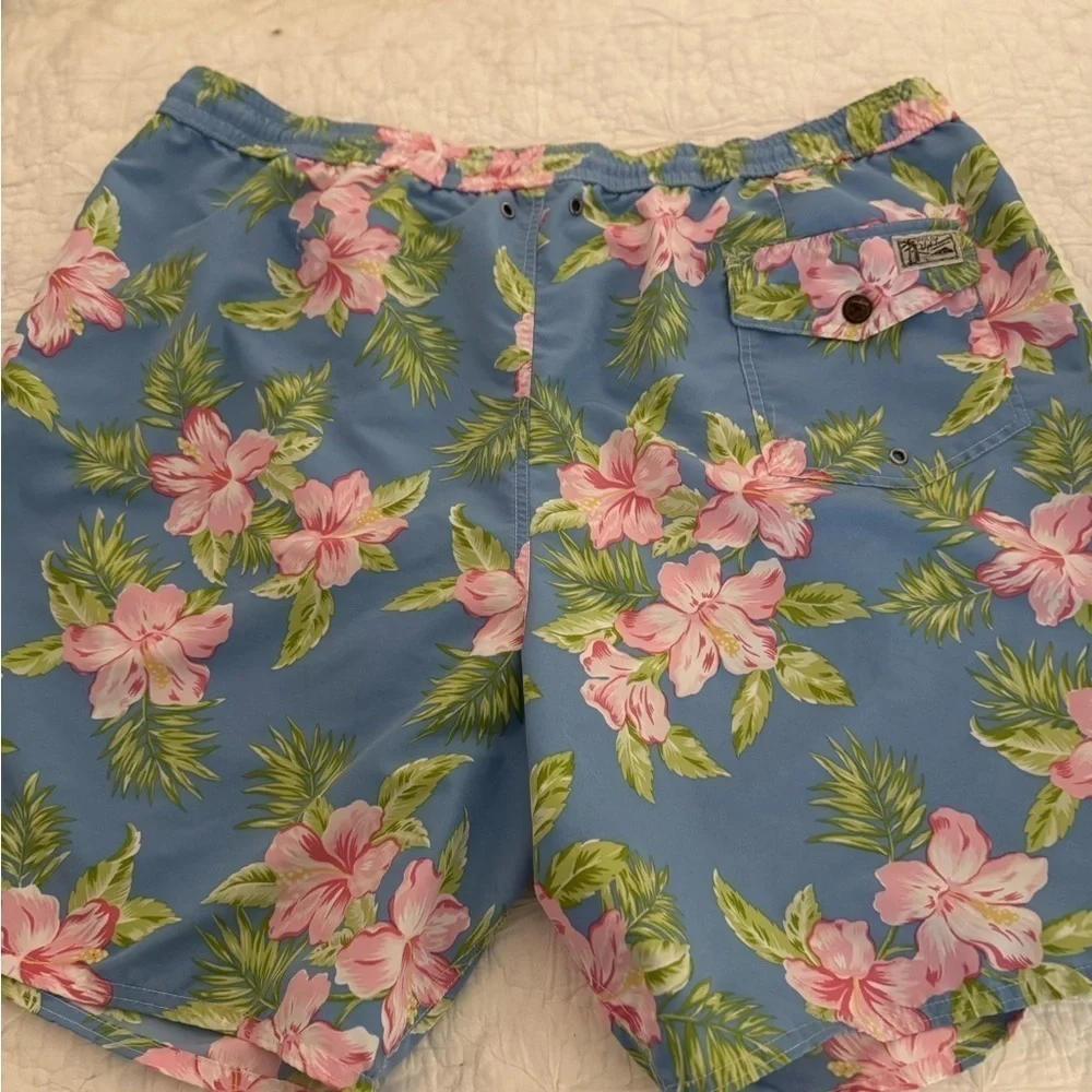 Men’s POLO RALPH LAUREN floral swim trunks. Size 3XL. Light Blue